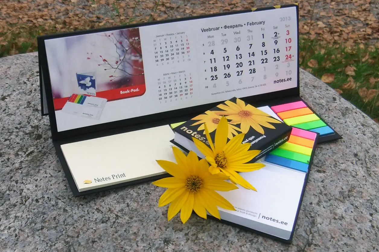 hard-cover-calendar-pad