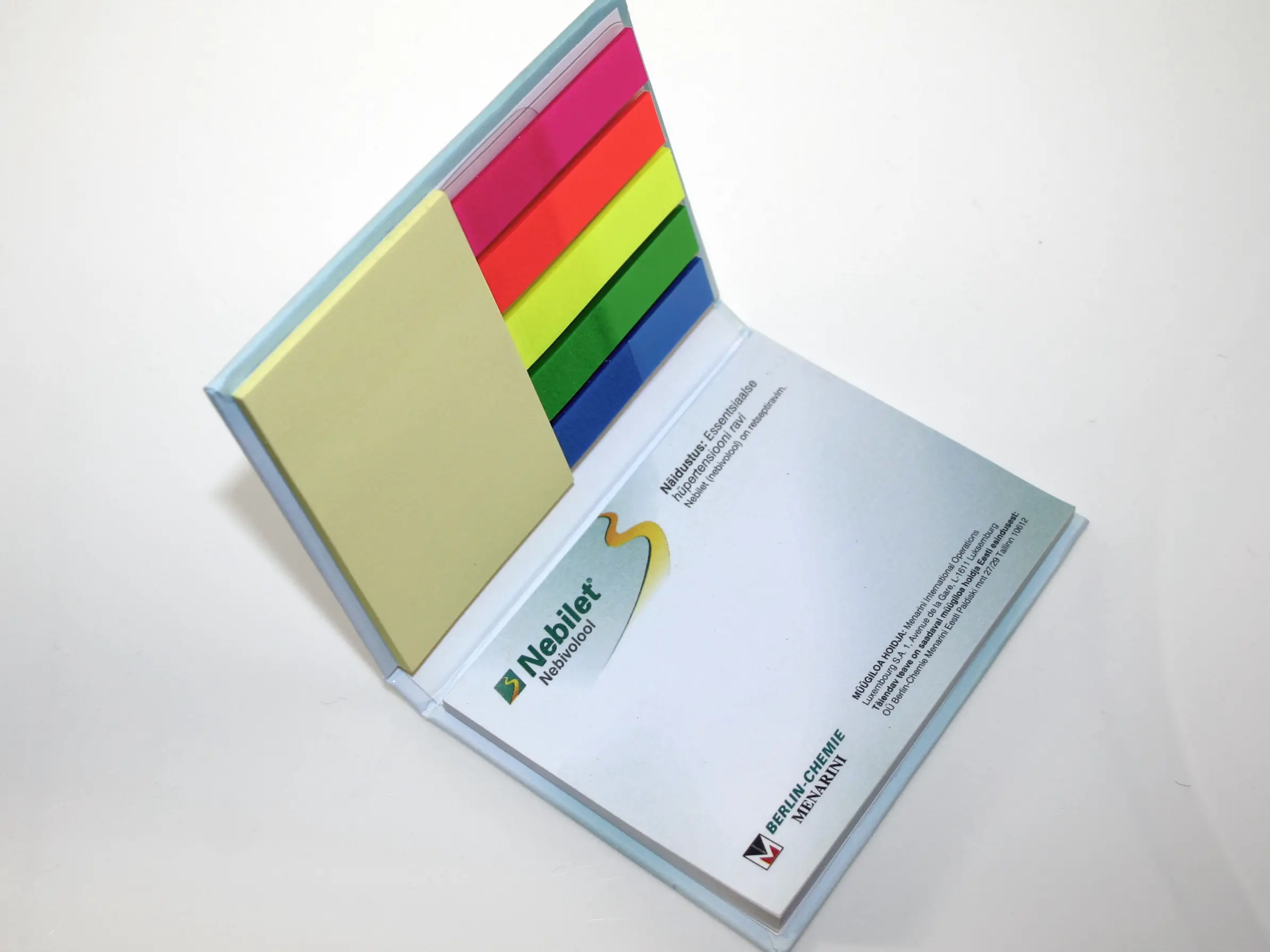 postit-nebilet-berlin-chemie-menarini-hardcover-sticky-notes-lipniais-lappu